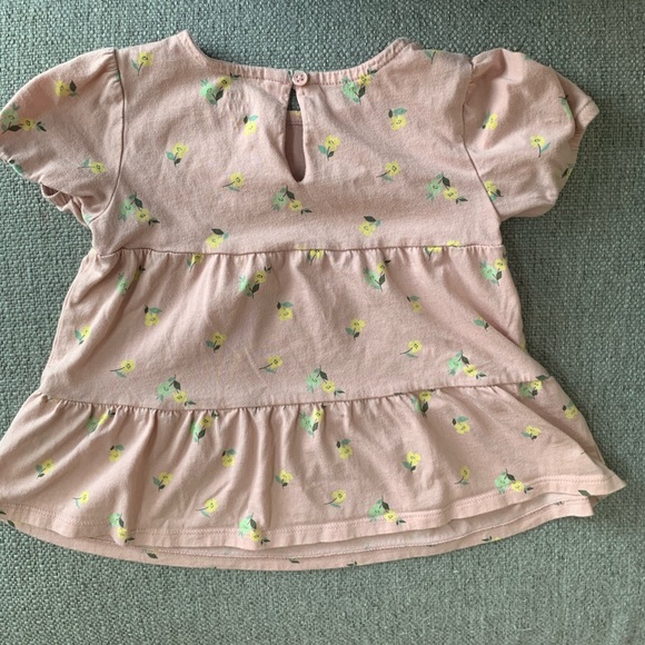 Girls skirt 4T - Picture 2 of 3